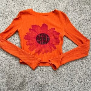 Urban Outfitters Thermal Long Sleeve Free Your Mind Flower Thermal